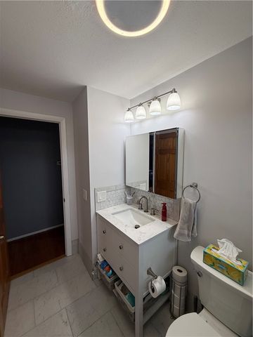 52 Cottonwood Drive, Cranston, RI 02921