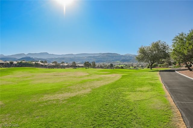 2052 Poppywood Avenue, Henderson, NV 89012