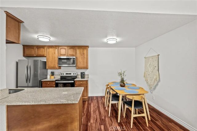 2500 San Gabriel Way 306, Corona, CA 92882