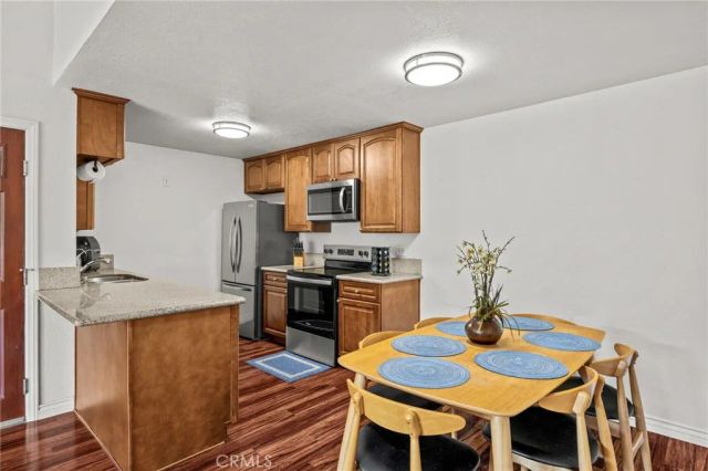 2500 San Gabriel Way 306, Corona, CA 92882