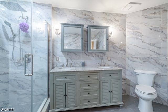 1 Chadwick Ln 1 F, Monroe Twp., NJ 08831