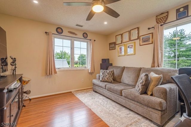 1 Chadwick Ln 1 F, Monroe Twp., NJ 08831