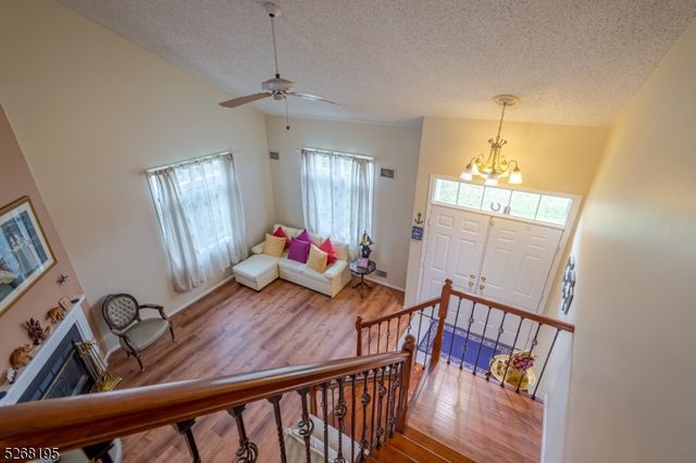 1 Chadwick Ln 1 F, Monroe Twp., NJ 08831