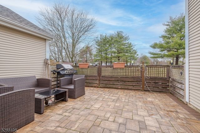 1 Chadwick Ln 1 F, Monroe Twp., NJ 08831