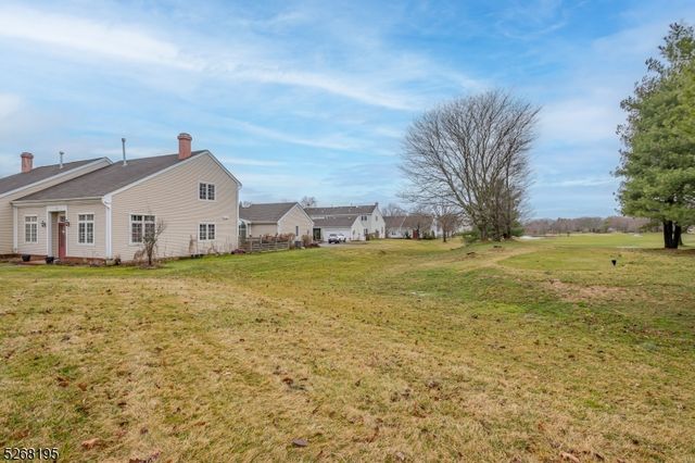 1 Chadwick Ln 1 F, Monroe Twp., NJ 08831