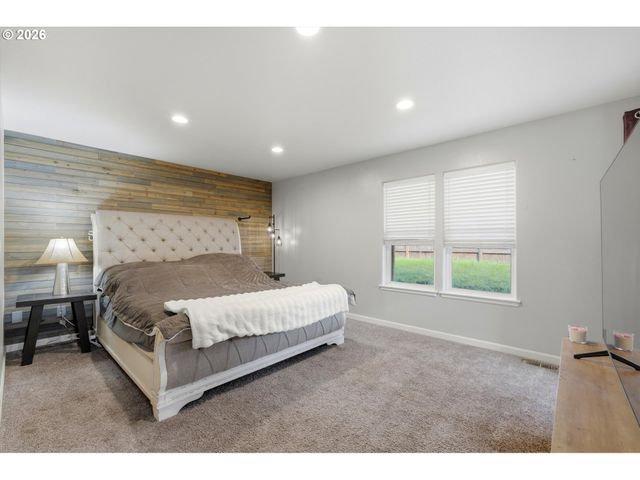 6898 Se BRIGADOON St, Milwaukie, OR 97267