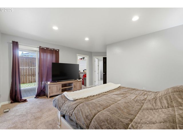 6898 Se BRIGADOON St, Milwaukie, OR 97267