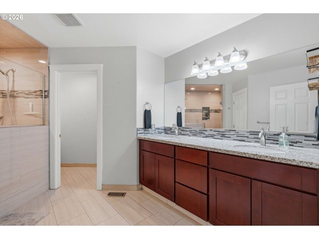 6898 Se BRIGADOON St, Milwaukie, OR 97267