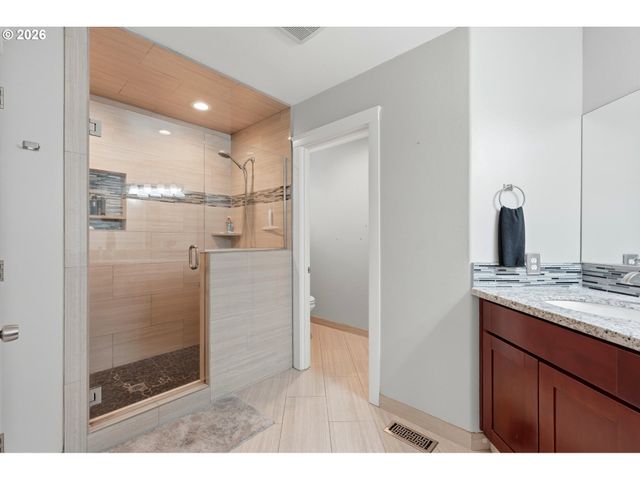 6898 Se BRIGADOON St, Milwaukie, OR 97267