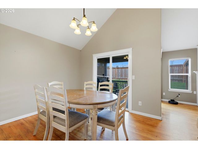 6898 Se BRIGADOON St, Milwaukie, OR 97267