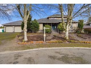 6898 Se BRIGADOON St, Milwaukie, OR 97267
