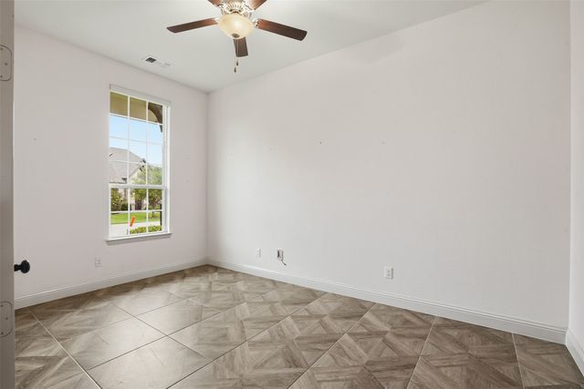 12140 Indian Creek Drive, Fort Worth, TX 76179