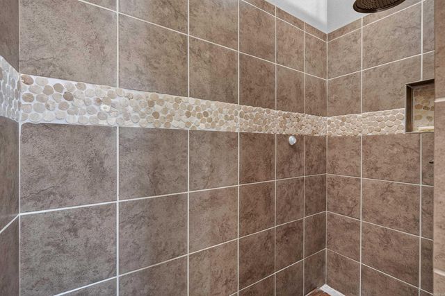 426 Willow Bend Cir, Hot Springs, AR 71913