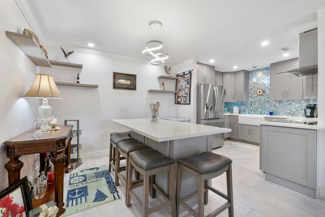 6517 Bay Club Drive 4, Fort Lauderdale, FL 33308