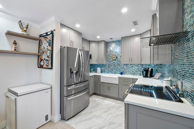 6517 Bay Club Drive 4, Fort Lauderdale, FL 33308