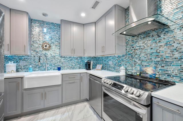 6517 Bay Club Drive 4, Fort Lauderdale, FL 33308