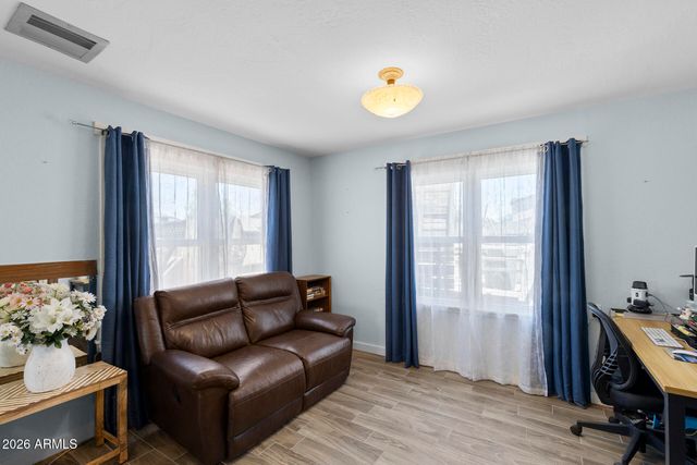 2639 N 28TH Place, Phoenix, AZ 85008