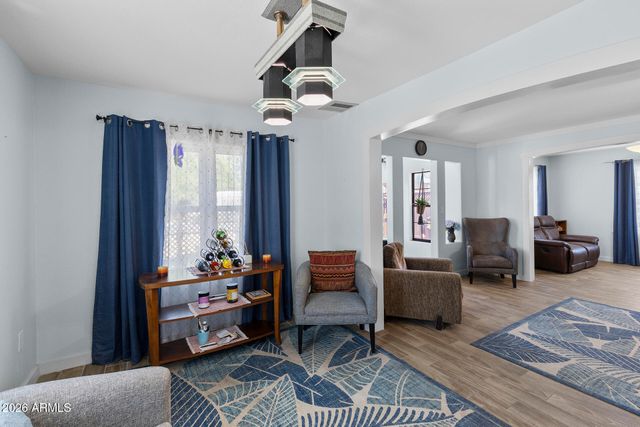 2639 N 28TH Place, Phoenix, AZ 85008