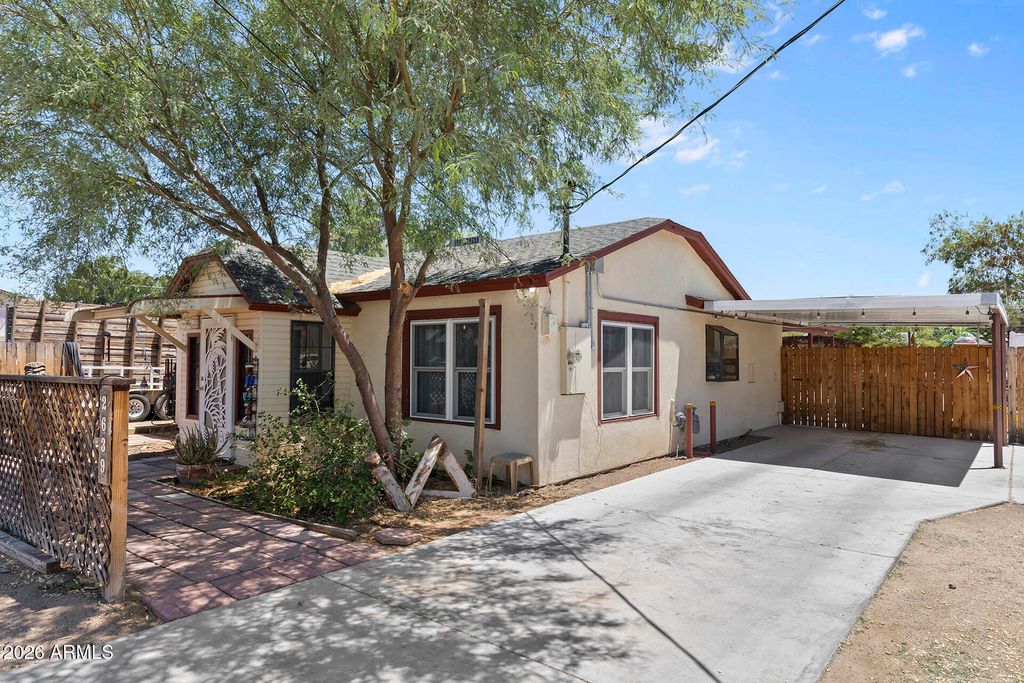 2639 N 28TH Place, Phoenix, AZ 85008 — photo 2