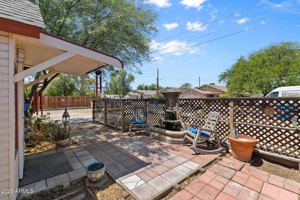 2639 N 28TH Place, Phoenix, AZ 85008 — photo 3