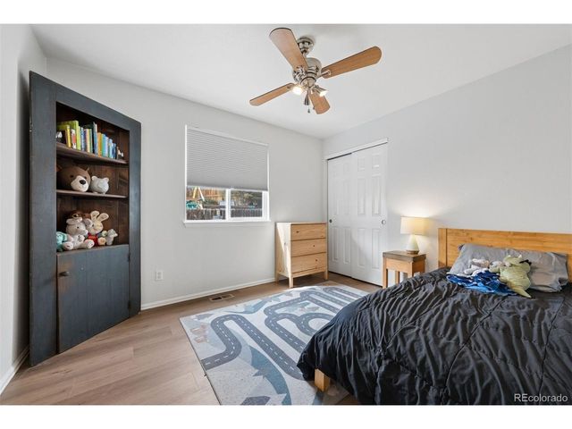 865 W 96th Ave, Thornton, CO 80260