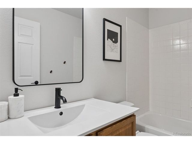 865 W 96th Ave, Thornton, CO 80260