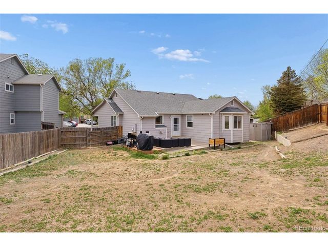 865 W 96th Ave, Thornton, CO 80260