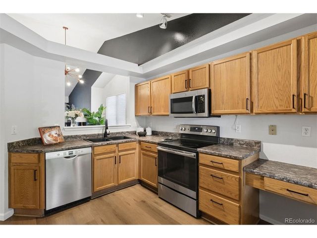 865 W 96th Ave, Thornton, CO 80260