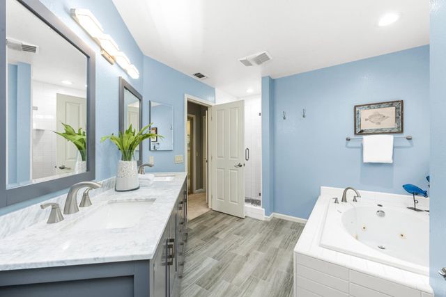11140 Sunrise Ridge Cir, Auburn, CA 95603