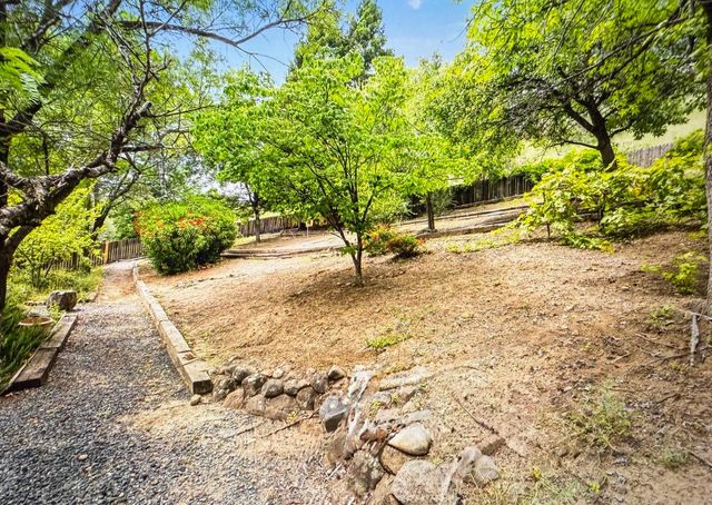 11140 Sunrise Ridge Cir, Auburn, CA 95603