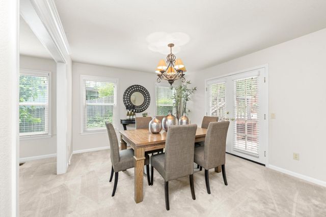 11140 Sunrise Ridge Cir, Auburn, CA 95603