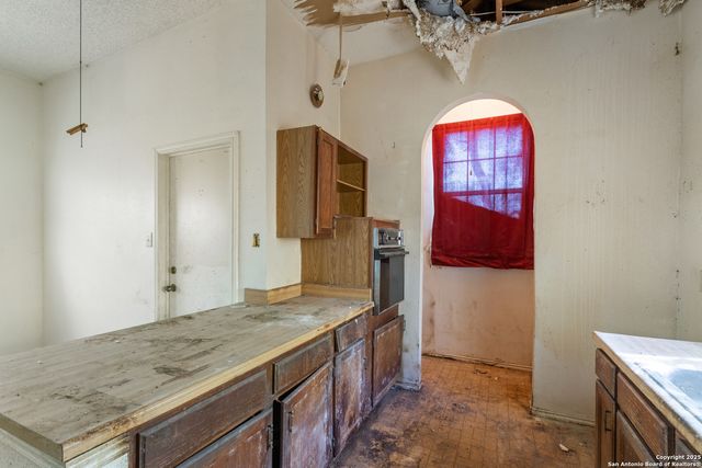 2827 Almond Field, San Antonio, TX 78245