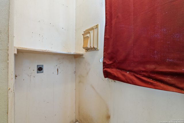 2827 Almond Field, San Antonio, TX 78245