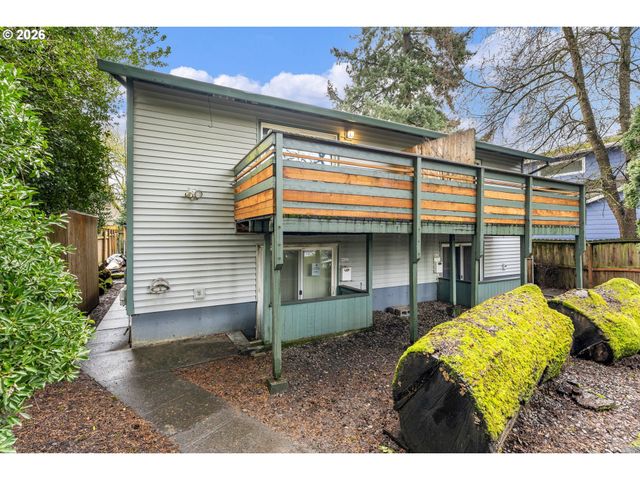 -1 Se 8TH Ave, Portland, OR 97202