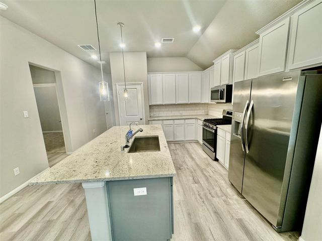 19232 Hazel Firs Court, Magnolia, TX 77355