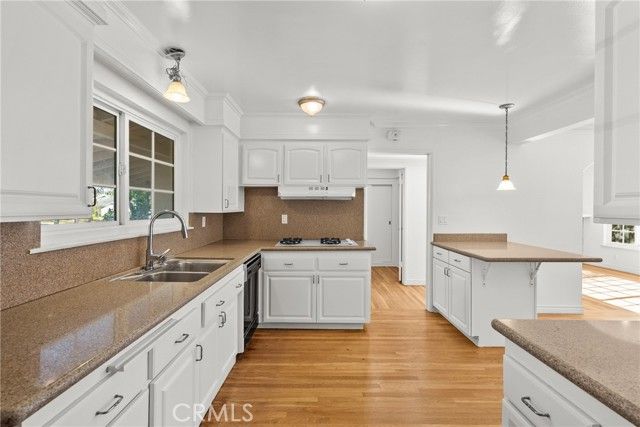 19838 Labrador, Chatsworth (los Angeles), CA 91311