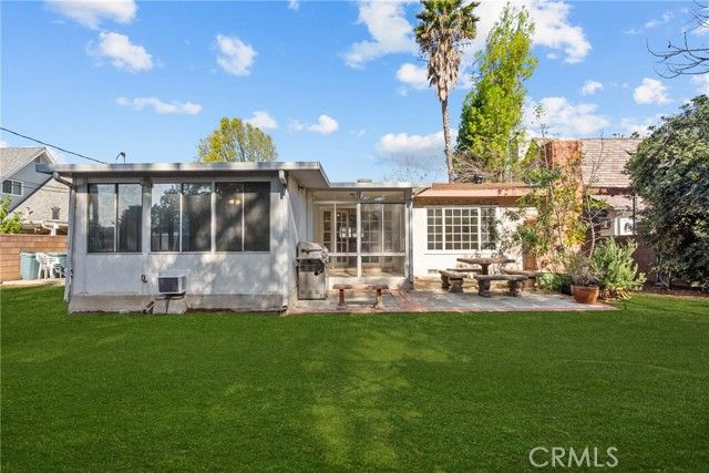 19838 Labrador, Chatsworth (los Angeles), CA 91311