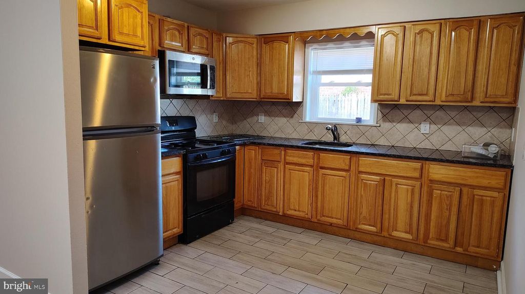 7967 LANGDON ST, Philadelphia, PA 19111