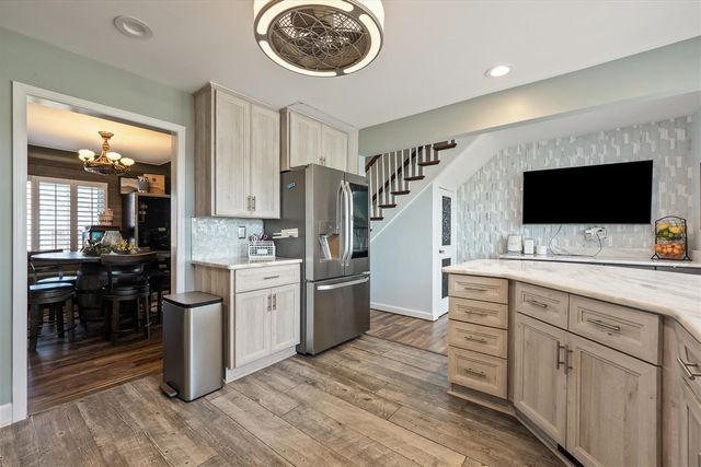 8115 Colony Drive, Update, MI 48001
