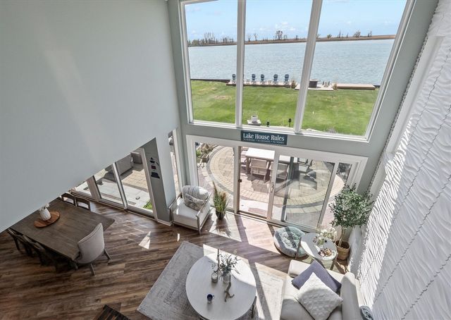 8115 Colony Drive, Update, MI 48001