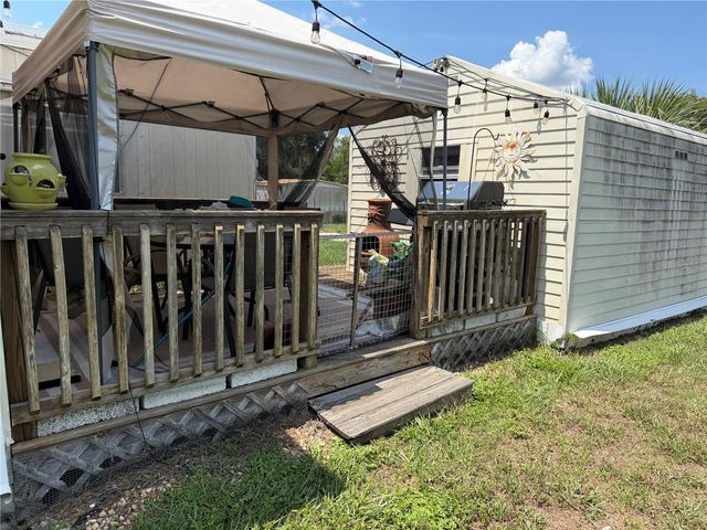 1408 RIDGE ROAD, Tavares, FL 32778