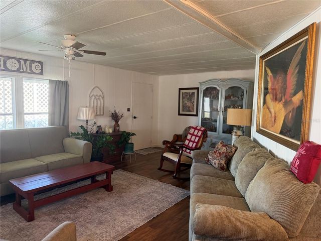 1408 RIDGE ROAD, Tavares, FL 32778