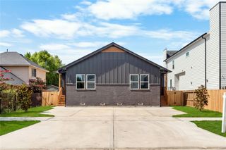 5321 Rue Street, Houston, TX 77033