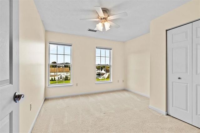 510 W Village Green Blvd, Adams Twp, PA 16046