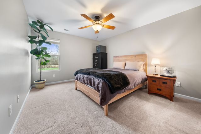 1003 Benwick Rd, Hendersonville, TN 37075