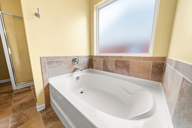 1003 Benwick Rd, Hendersonville, TN 37075