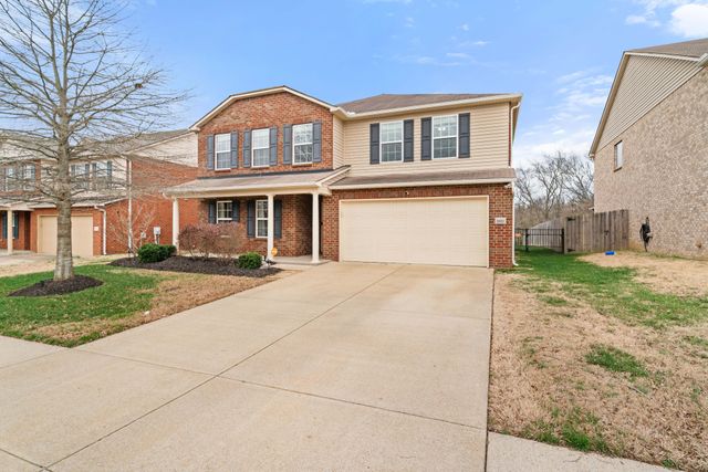 1003 Benwick Rd, Hendersonville, TN 37075