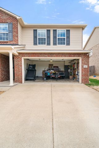 1003 Benwick Rd, Hendersonville, TN 37075