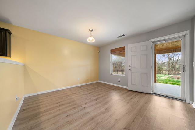 1003 Benwick Rd, Hendersonville, TN 37075