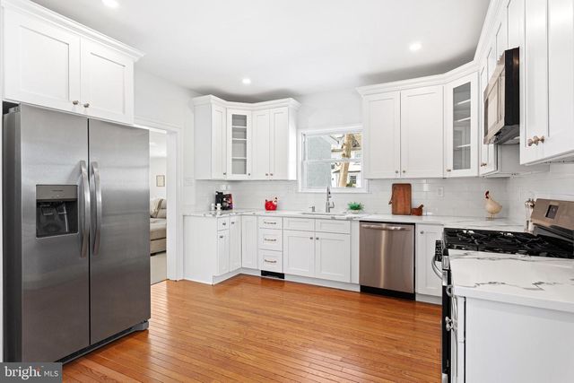 840 LINDALE AVE, Drexel Hill, PA 19026